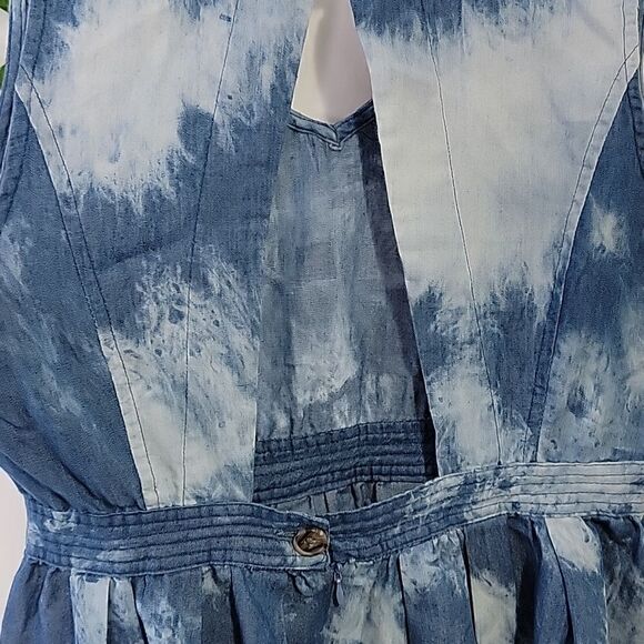 Very J. Tie Dye. Midi Dress. Size Large. EUC - Picture 5 of 12